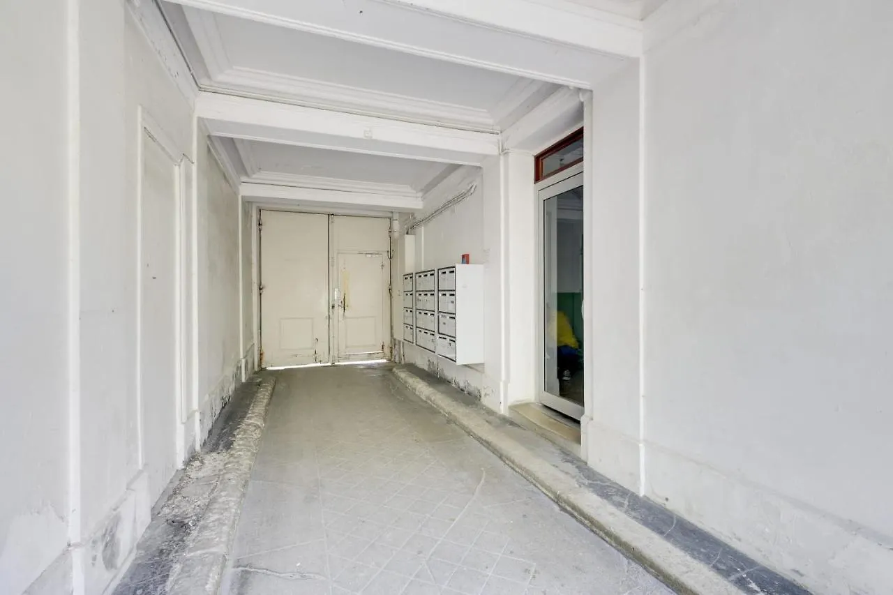 Appartement Bright Charming Modern Studio By Dreamy Canal St Martin 10Eme Metro Goncourt à Paris